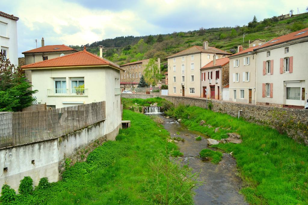 Appartamento La Mezzanine Satillieu Esterno foto